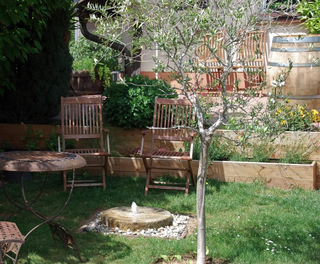 Gartenhaus Am Weinberg Bochingen 外观 照片